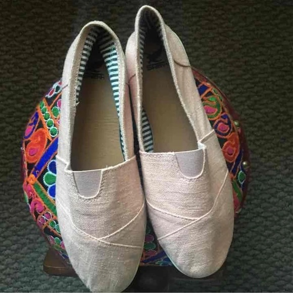 Pink Slip-ons - Picture 2 of 3